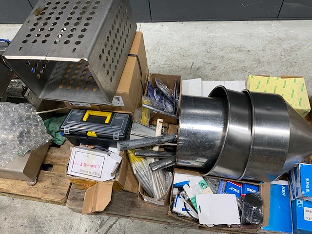 Pallets toebehoren automatic packing sachet vulmachine (c) - afbeelding 5 van  7