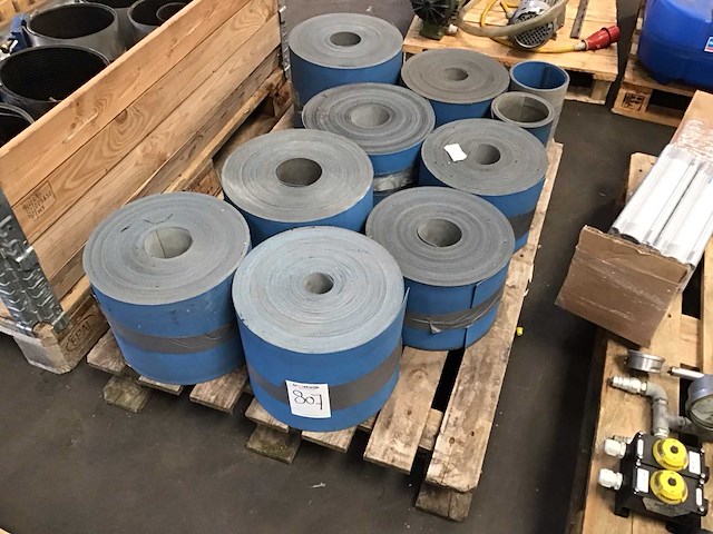 Pallets transportband (3x) - afbeelding 1 van  3