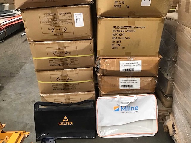Pallets verpakkingen voor kussens (28x) - afbeelding 3 van  9