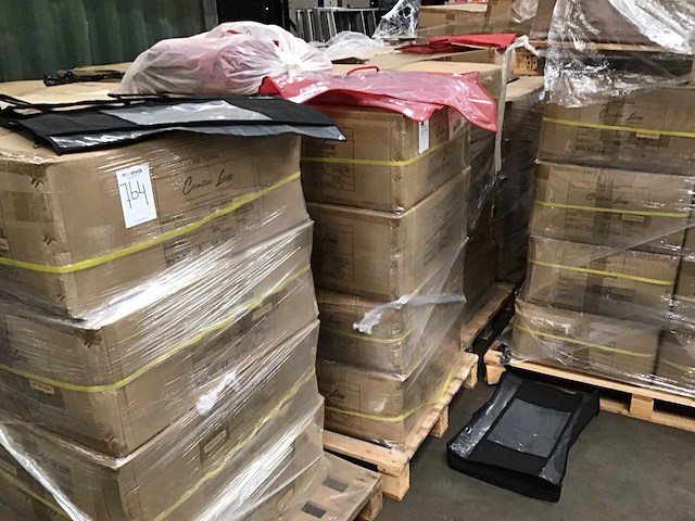 Pallets verpakkingen voor kussens (28x) - afbeelding 6 van  9