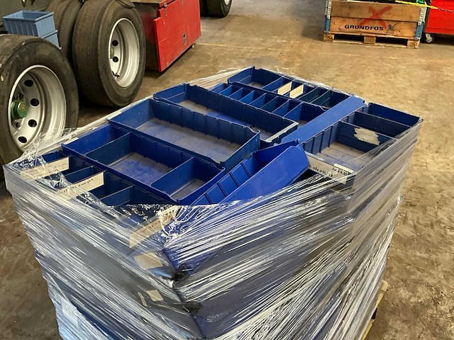 Pallets voorraad magazijnvoorraadbakjes - afbeelding 4 van  4