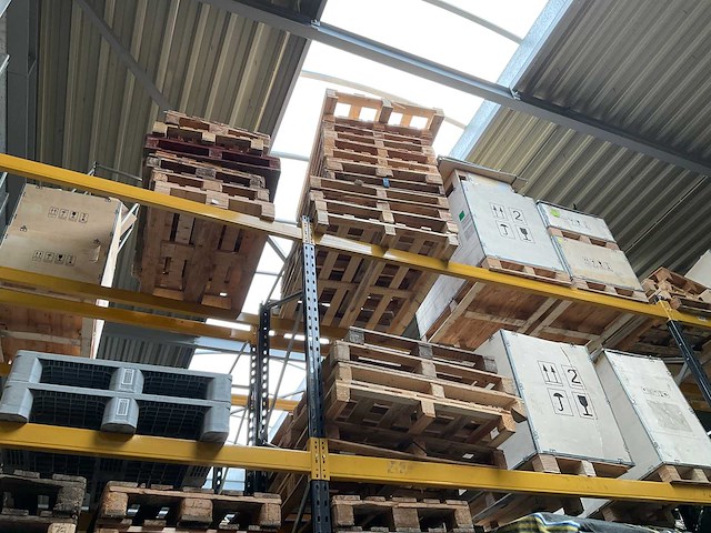 Pallets - afbeelding 4 van  5