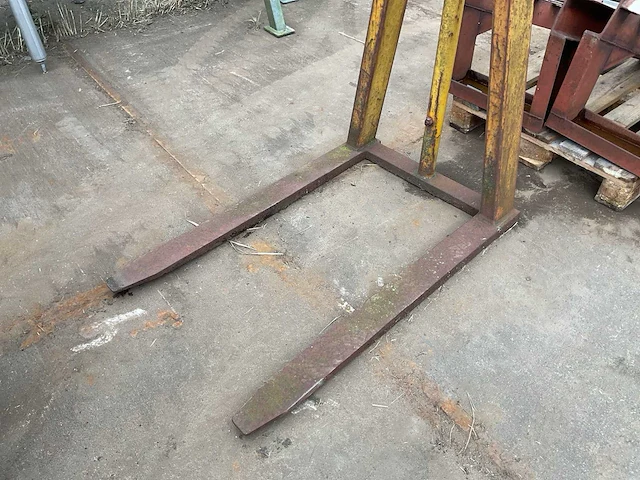 Palletstapelaar - afbeelding 2 van  5