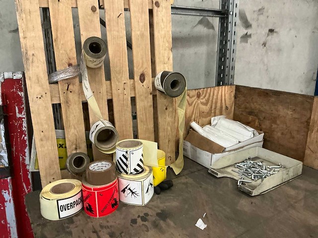 Palletstelling (2 sectie) en divers - afbeelding 3 van  15