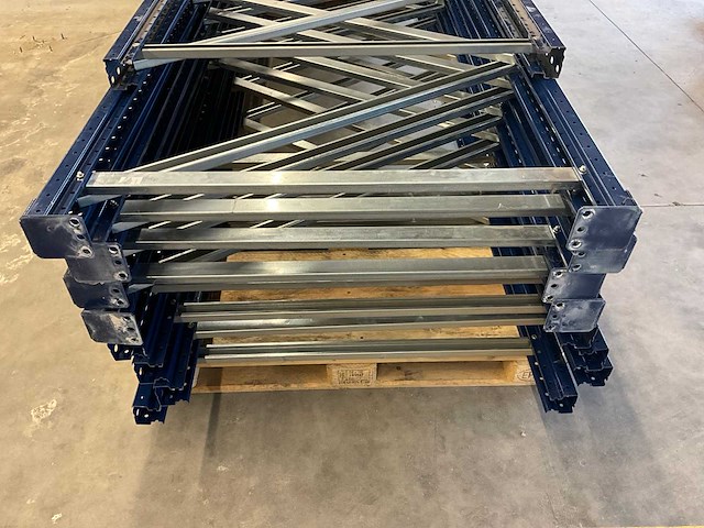 Palletstelling 4 dubbele secties - afbeelding 10 van  12