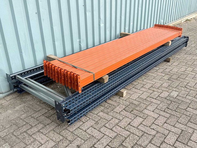Palletstelling 4 st + 12 l / 10,22m lengte - afbeelding 3 van  3