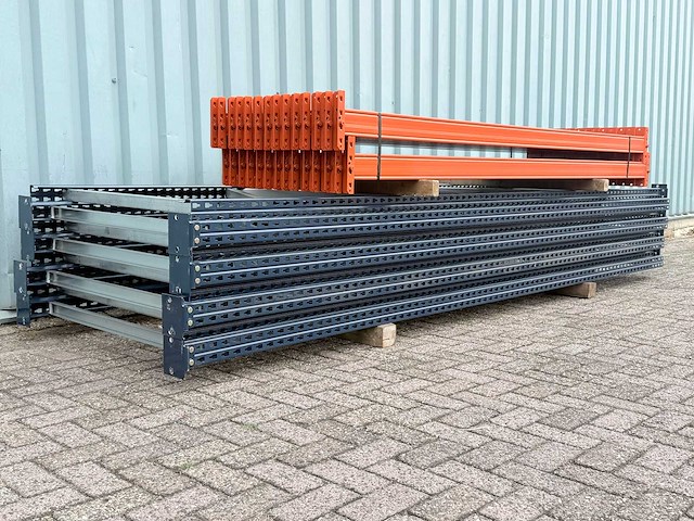 Palletstelling 8 st + 28 l / 23,75m lengte - afbeelding 3 van  3