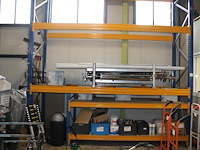 Palletstelling bestaande uit 2 staanders met hoogte ca. 400 cm, 5 leggers met lengte 370 cm en ingebouwde s... - afbeelding 1 van  3