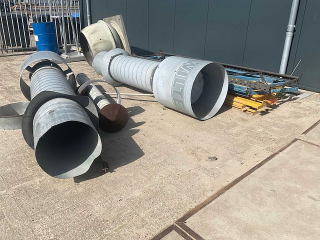 Palletstelling en stalen buizen - afbeelding 3 van  3