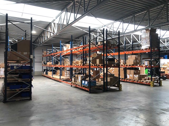 Palletstelling grote partij zeer netjes. gedemonteerd - afbeelding 3 van  10