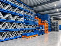 Palletstelling, legbordstelling, draagarmstelling en magazijn toebehoren