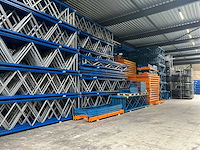 Palletstelling, legbordstelling, palletwikkelaar, roostervloeren en magazijn toebehoren