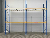 Palletstelling, legbordstelling, roostervloeren en magazijn toebehoren
