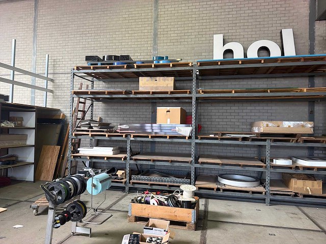 Palletstelling met inhoud - afbeelding 2 van  4