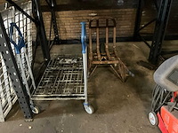 Palletstelling met motoronderdelen en diversen - afbeelding 5 van  34