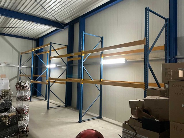 Palletstellingen 10,8 meter - afbeelding 1 van  3