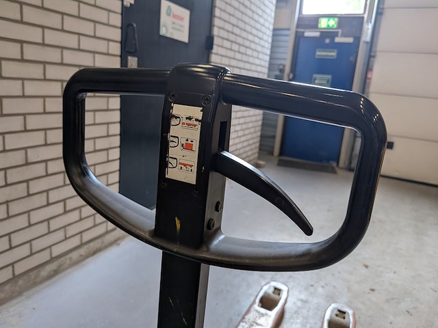 Palletwagen bt, lhm230, bouwjaar 2005 - afbeelding 6 van  7