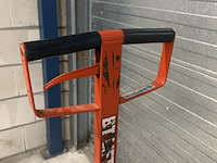 Palletwagen bt lifter, rood - afbeelding 5 van  5