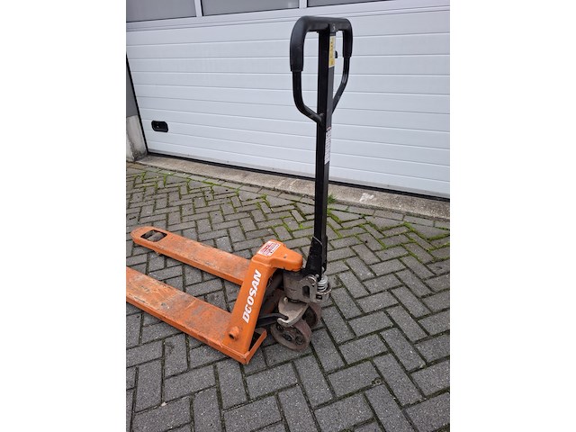 Palletwagen doosan - afbeelding 2 van  5