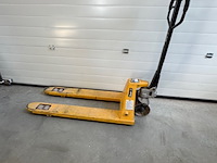 Palletwagen geel - afbeelding 2 van  7