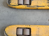 Palletwagen geel - afbeelding 6 van  7