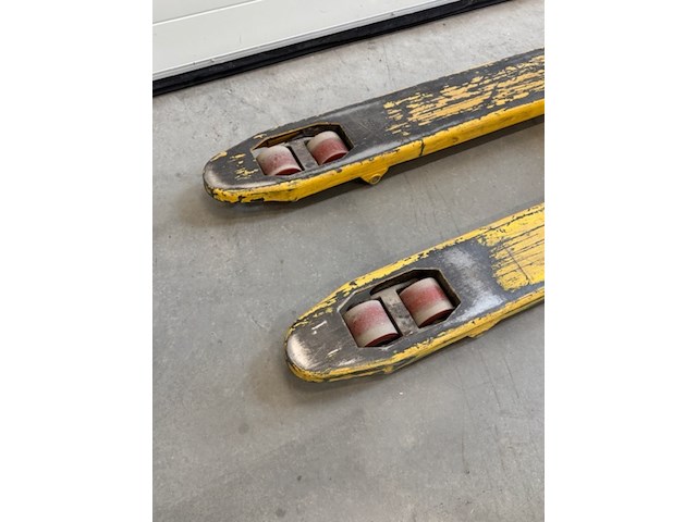 Palletwagen, irion, geel, korte lepels - afbeelding 4 van  5