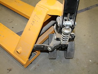 Palletwagen manutan met maximale belasting 2000 kg. ophalen aan het einde van de afhaaldag - afbeelding 3 van  3