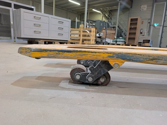Palletwagen max 2000 kilo, bouwjaar 2004 - afbeelding 10 van  11