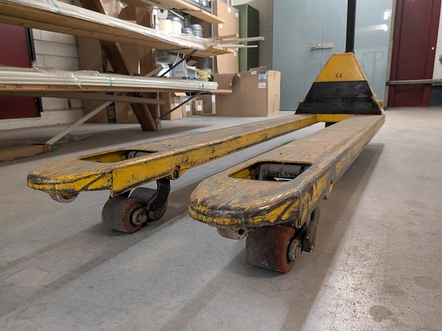 Palletwagen, max 2500 kilo bouwjaar 2019 - afbeelding 8 van  8