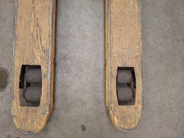 Palletwagen weldon, e2500t-qpd, bouwjaar 2011 - afbeelding 3 van  5