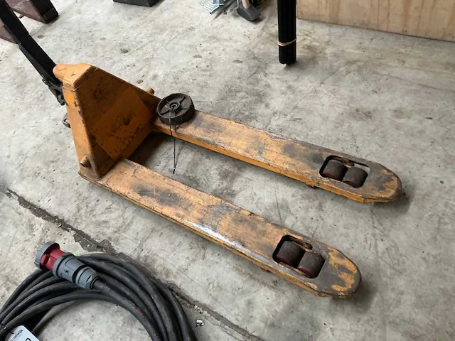 Palletwagen - afbeelding 1 van  5