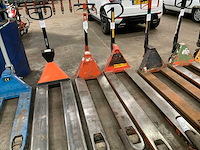 Palletwagen - afbeelding 1 van  1