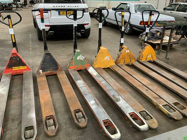 Palletwagen - afbeelding 1 van  2