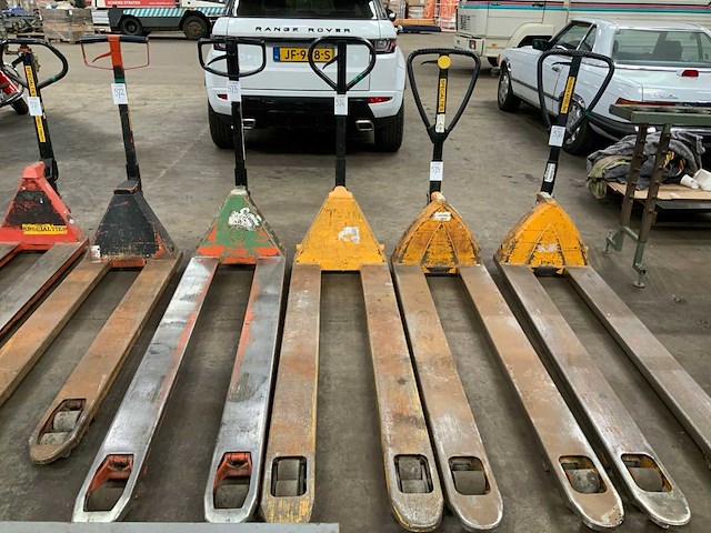 Palletwagen - afbeelding 1 van  2