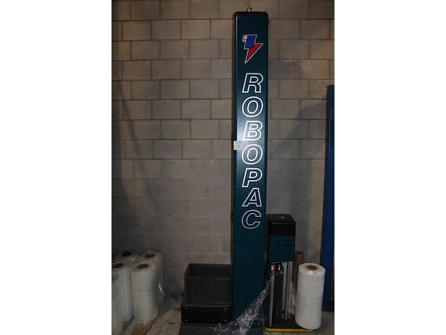 Palletwikkelmachine robopac rotoplat 506/pfs. bouwjaar 2003. - afbeelding 2 van  5