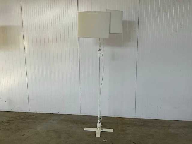 Palluco vloerlamp - afbeelding 1 van  4