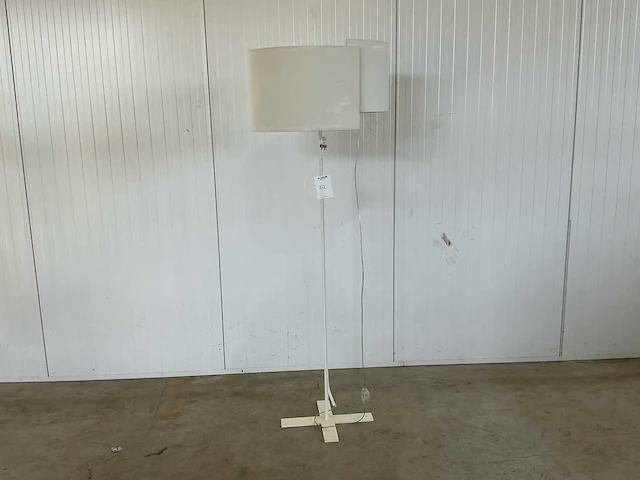 Palluco vloerlamp - afbeelding 1 van  4