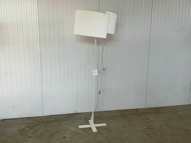 Palluco vloerlamp - afbeelding 4 van  4