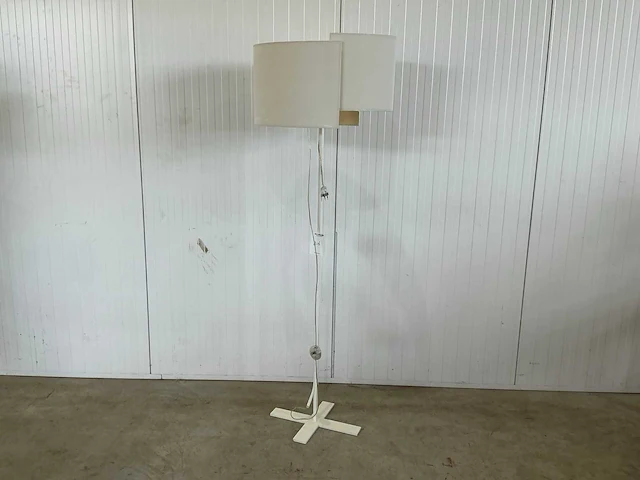 Palluco vloerlamp - afbeelding 1 van  4