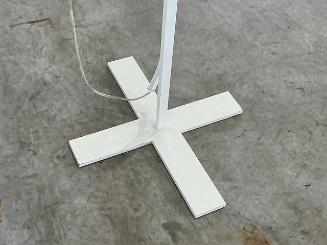 Palluco vloerlamp - afbeelding 4 van  4