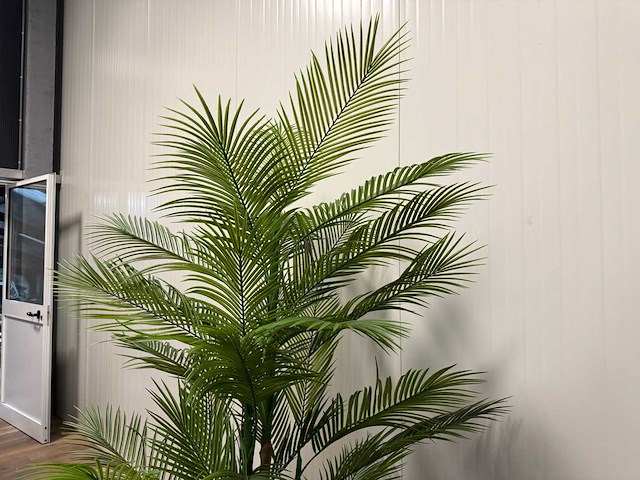 Palm tree kunstplant (210cm hoog) - afbeelding 15 van  16