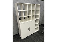 Palmberg - hoge houten opbergkast/ divider - afbeelding 1 van  4