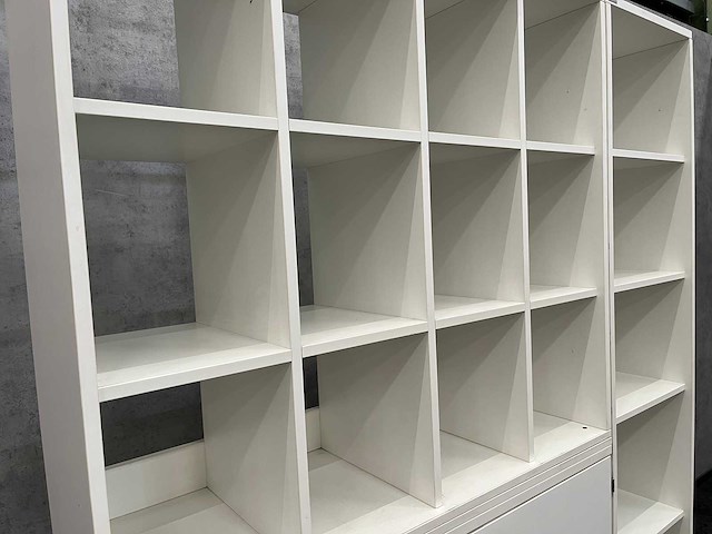 Palmberg - hoge houten opbergkast/ divider - afbeelding 4 van  6