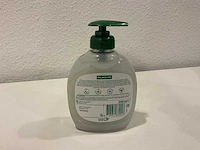 Palmolive naturals almond milk dinspenser á 300ml handzeep (60x) - afbeelding 2 van  3