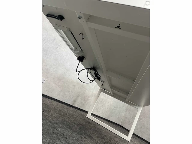 Pami - wit bureau 240x100 - afbeelding 2 van  10