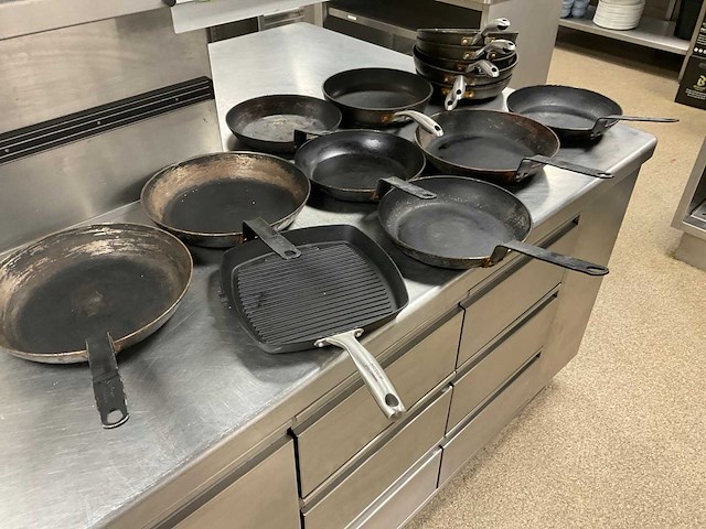 Pan (15x) - afbeelding 1 van  3