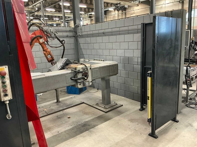 Panasonic - 2001 - yd-350 - lasrobot - afbeelding 14 van  19