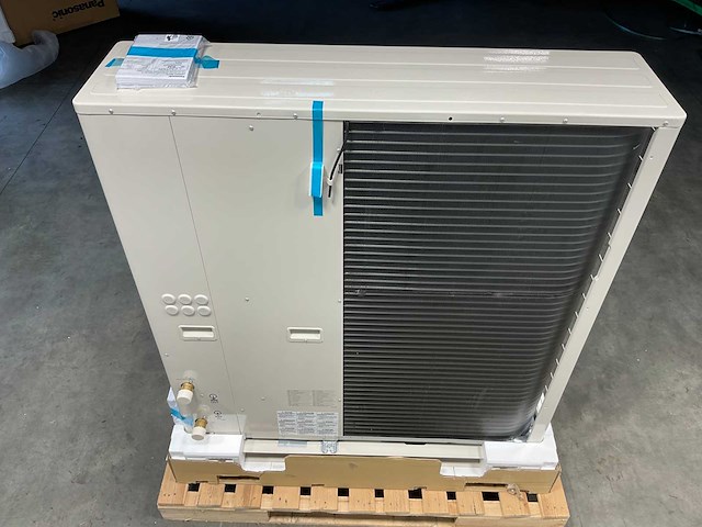 Panasonic - aquarea j wh-mxc09j3e8 - monobloc warmtepomp 9kw - afbeelding 6 van  11