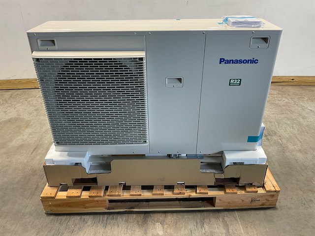 Panasonic - aquarea wh-mdc07j3e5 - lucht-water warmtepomp 7kw - afbeelding 2 van  13
