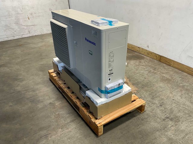 Panasonic - aquarea wh-mdc07j3e5 - lucht-water warmtepomp 7kw - afbeelding 4 van  13